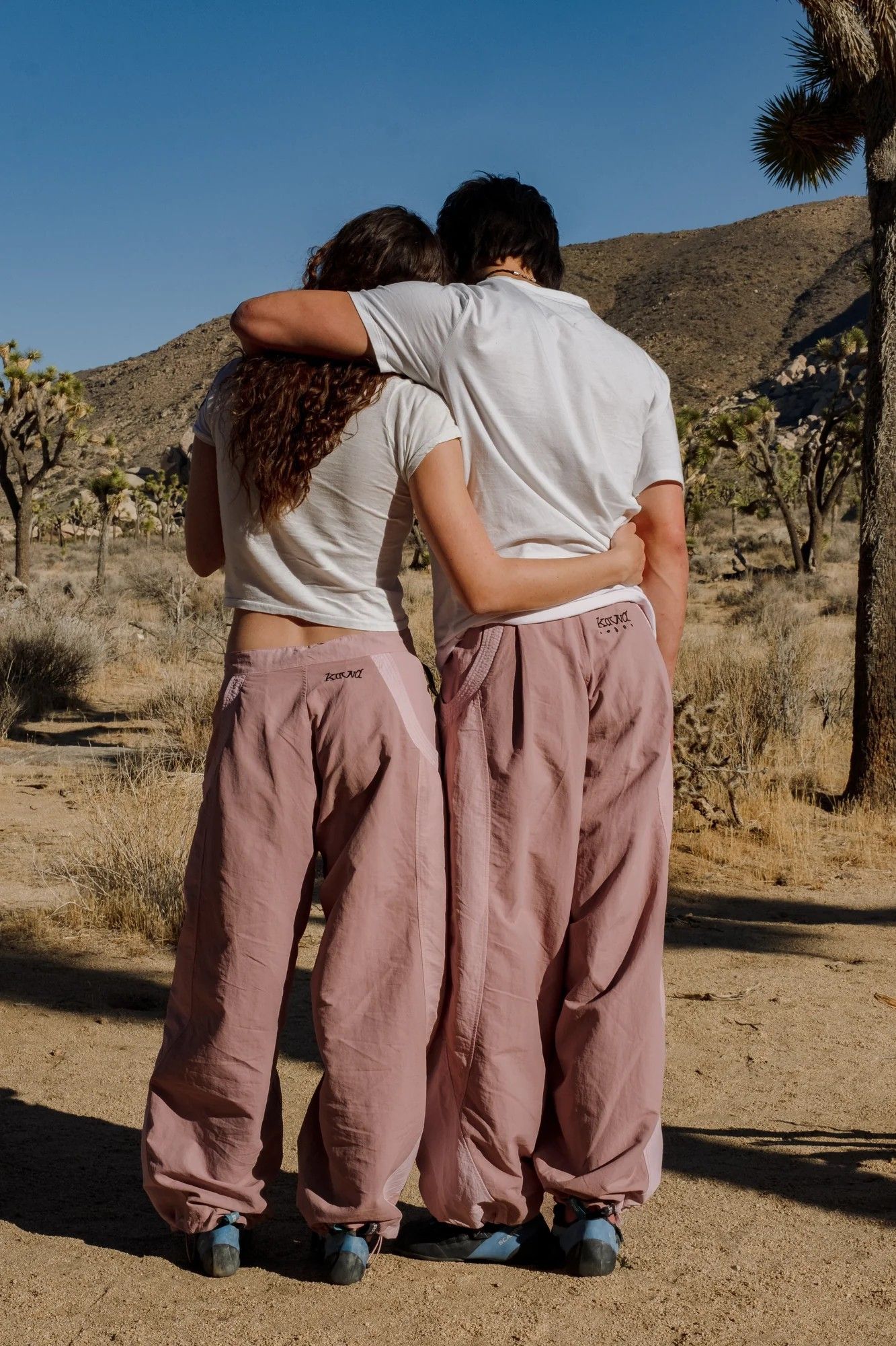 travel pose idea