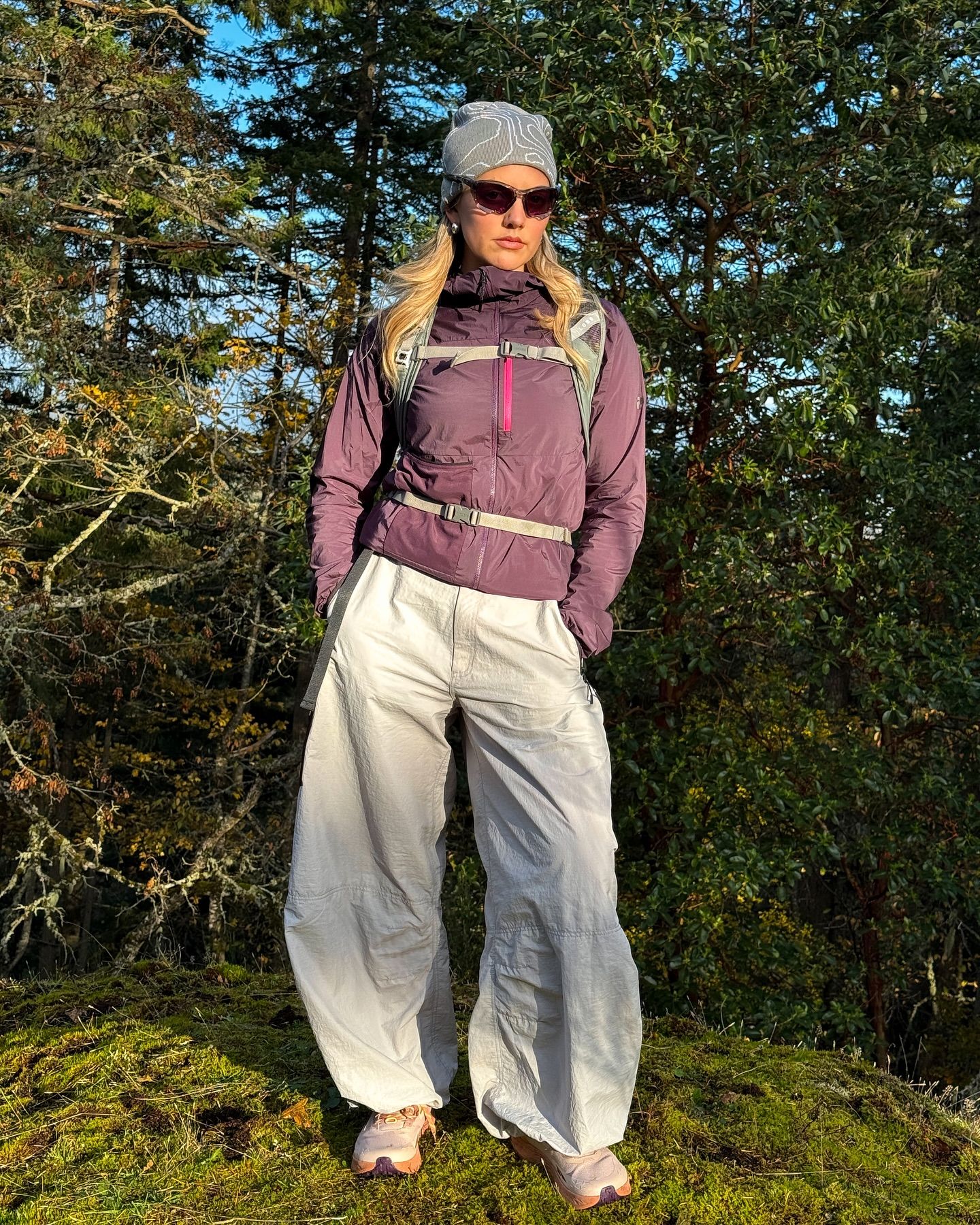 travel pose idea